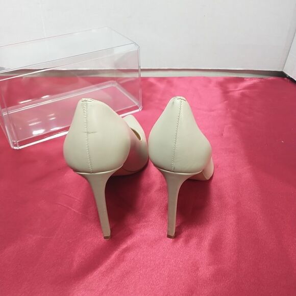 Pazolini Beige Patent Leather Heel Pump Shoes Size 38.5/US 8.5. - Picture 6 of 14